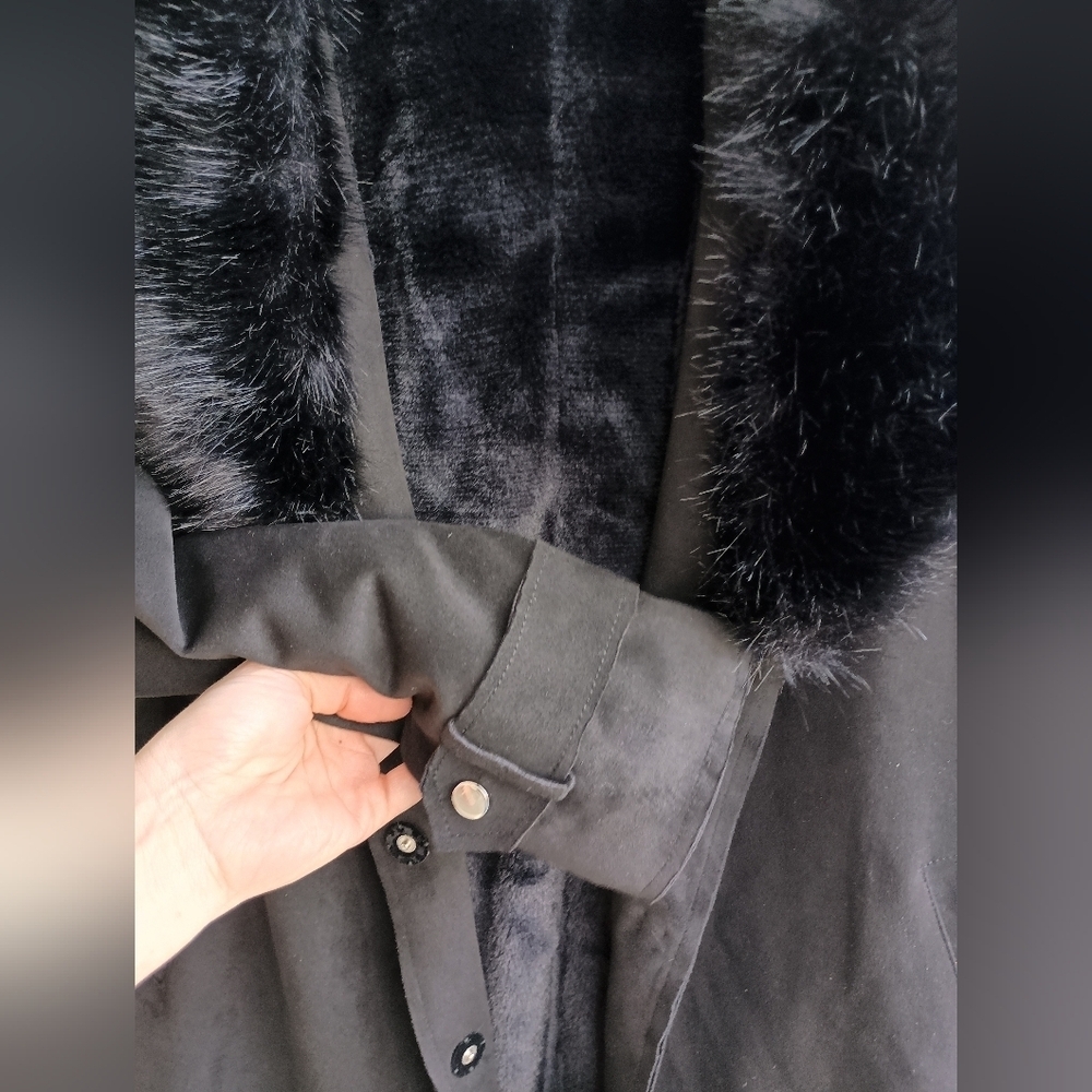 BELLIVERA Black Suede Like Trench Coat With Faux Fur Collar & Lining_Med - Picture 6 of 11